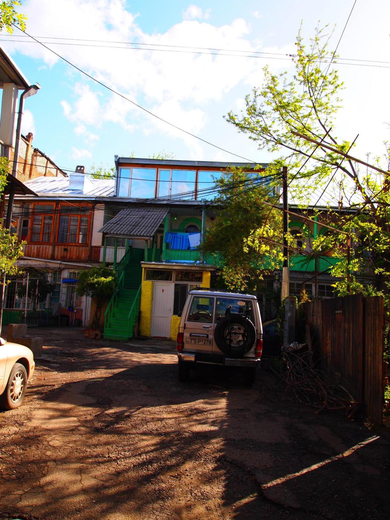 Green Stairs Guest House Tiflis Exterior foto