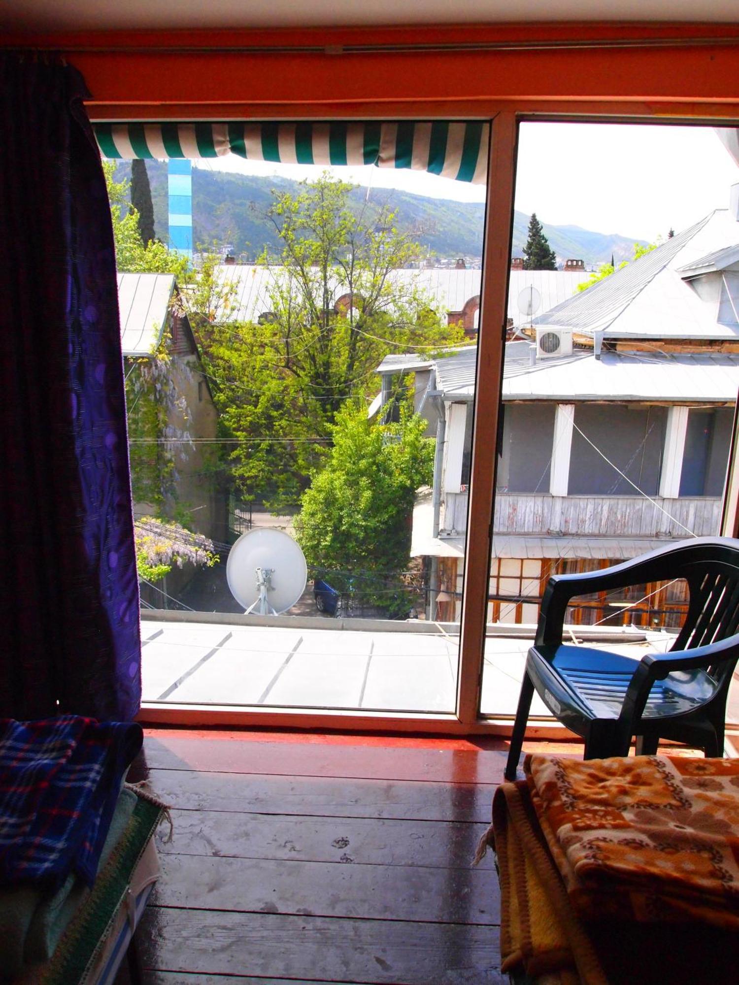 Green Stairs Guest House Tiflis Exterior foto